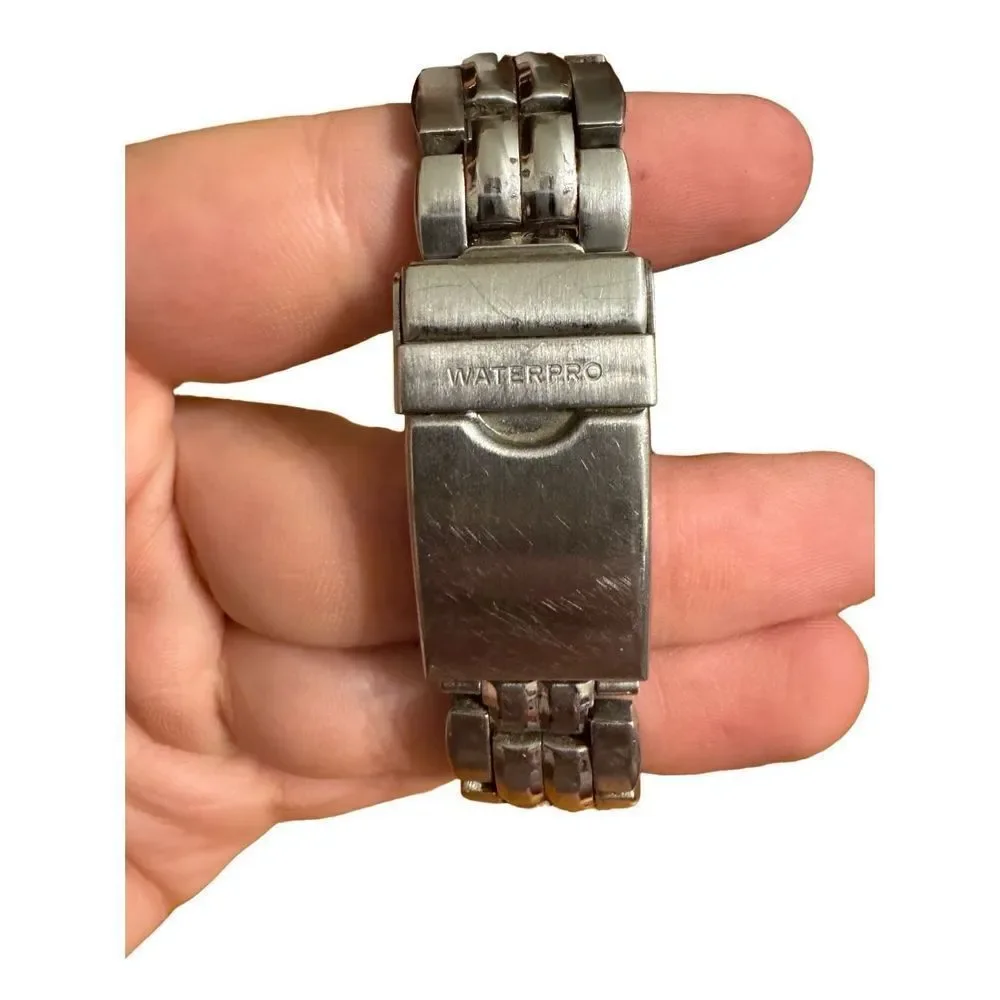 Y2K Guess Waterpro Stainless Steel Diver Wristwatch